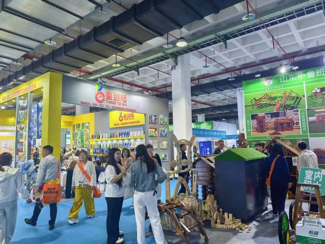 力职业教育健康快速发展新葡京职业体验玩具助