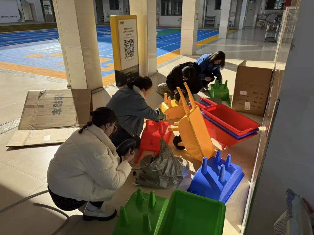 :政企携手筑梦童真爱心操场点亮未来新葡京【一个中心 三个支撑】大池镇(图3) :政企携手筑梦童真爱心操场点亮未来新葡京【一个中心 三个支撑】大池镇(图3)